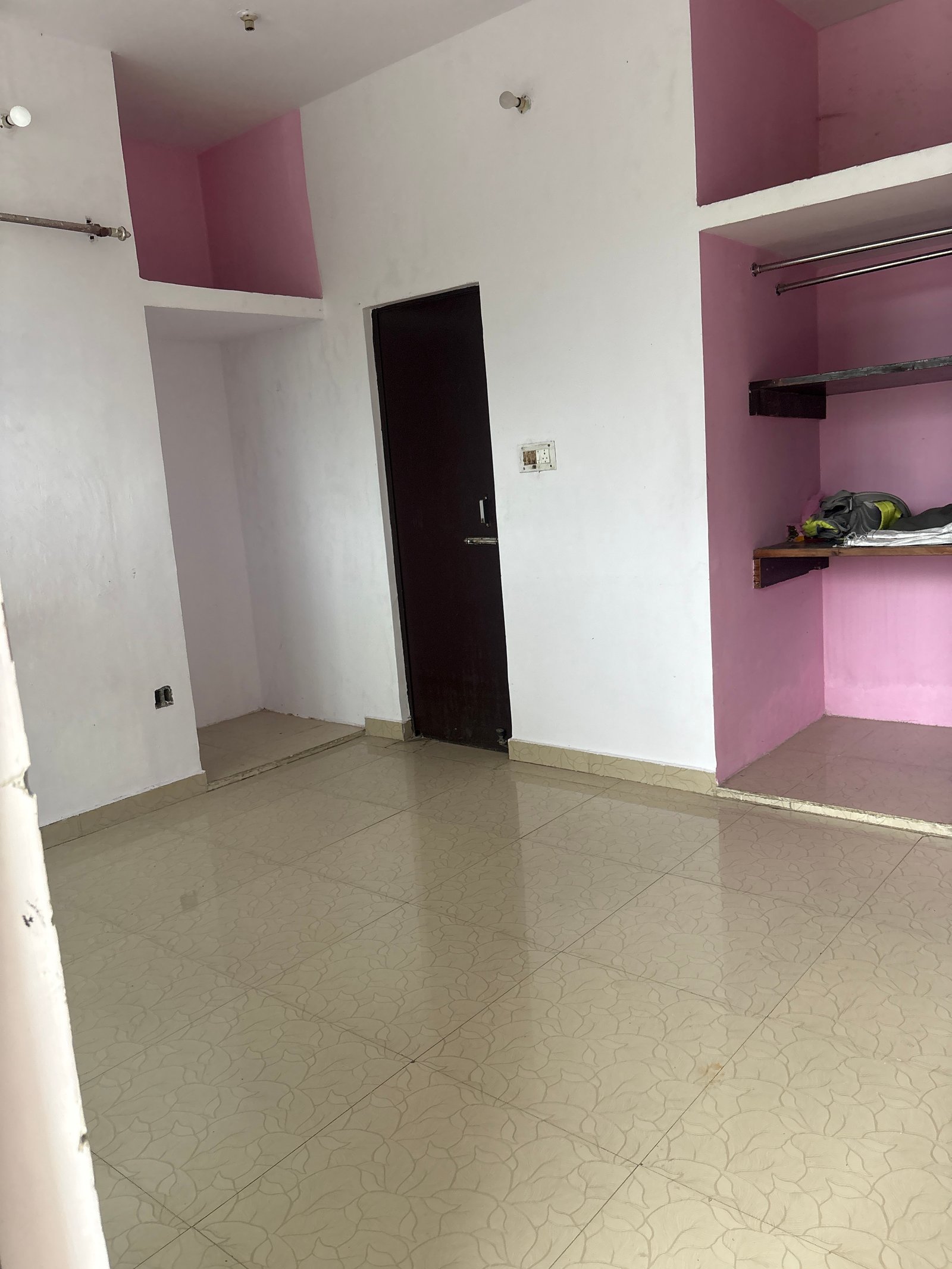 Residential near ACL MARKET — photo 2, AAG-0029